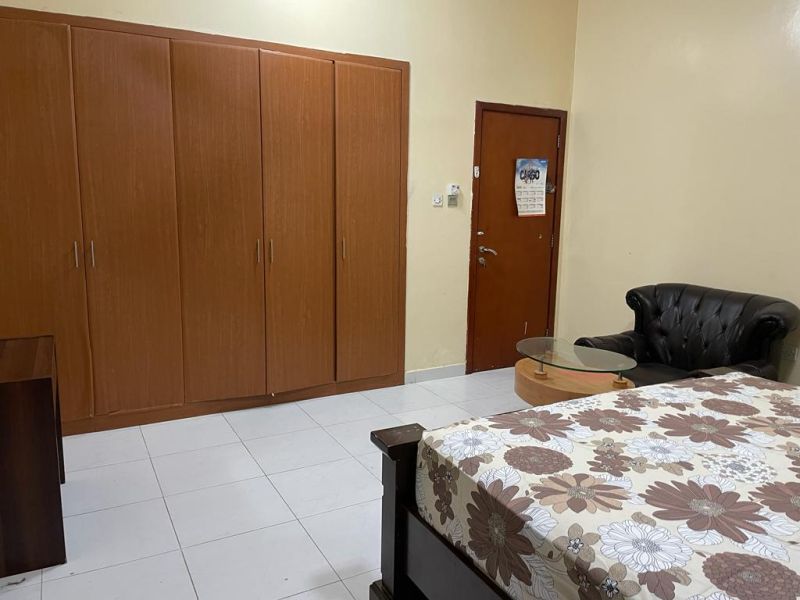 Master room with private balcony and attcahed washroom available for rent